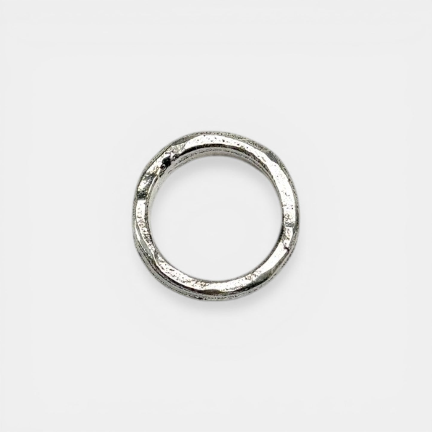 R001 M