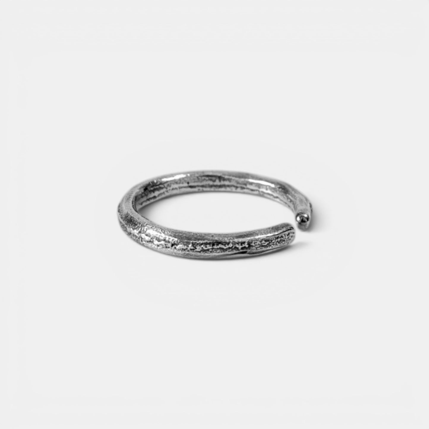 R082 XS