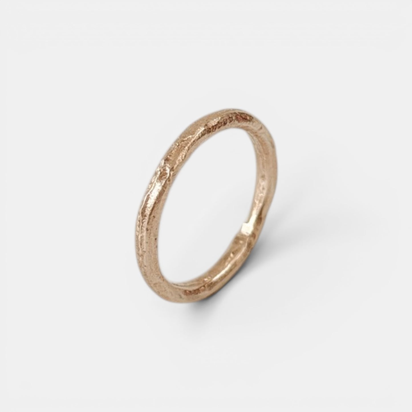 R001 XS Gold